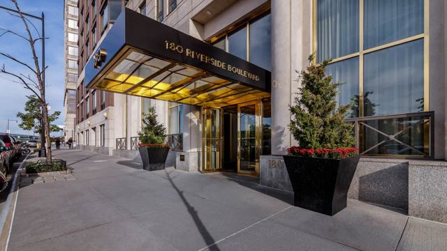 Listing photo 1 of 5