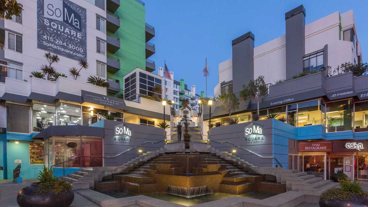 Listing photo 1 of 5