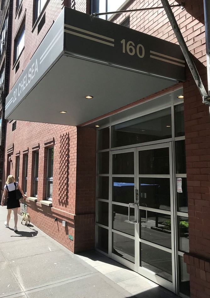 Listing photo 1 of 5