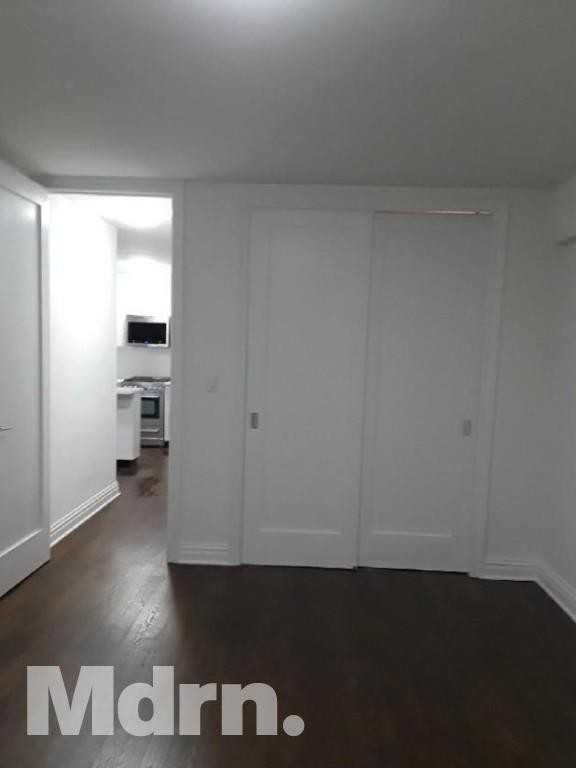 Listing photo 1 of 4