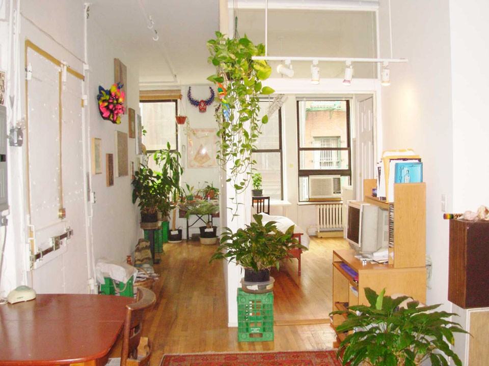 Listing photo 1 of 5