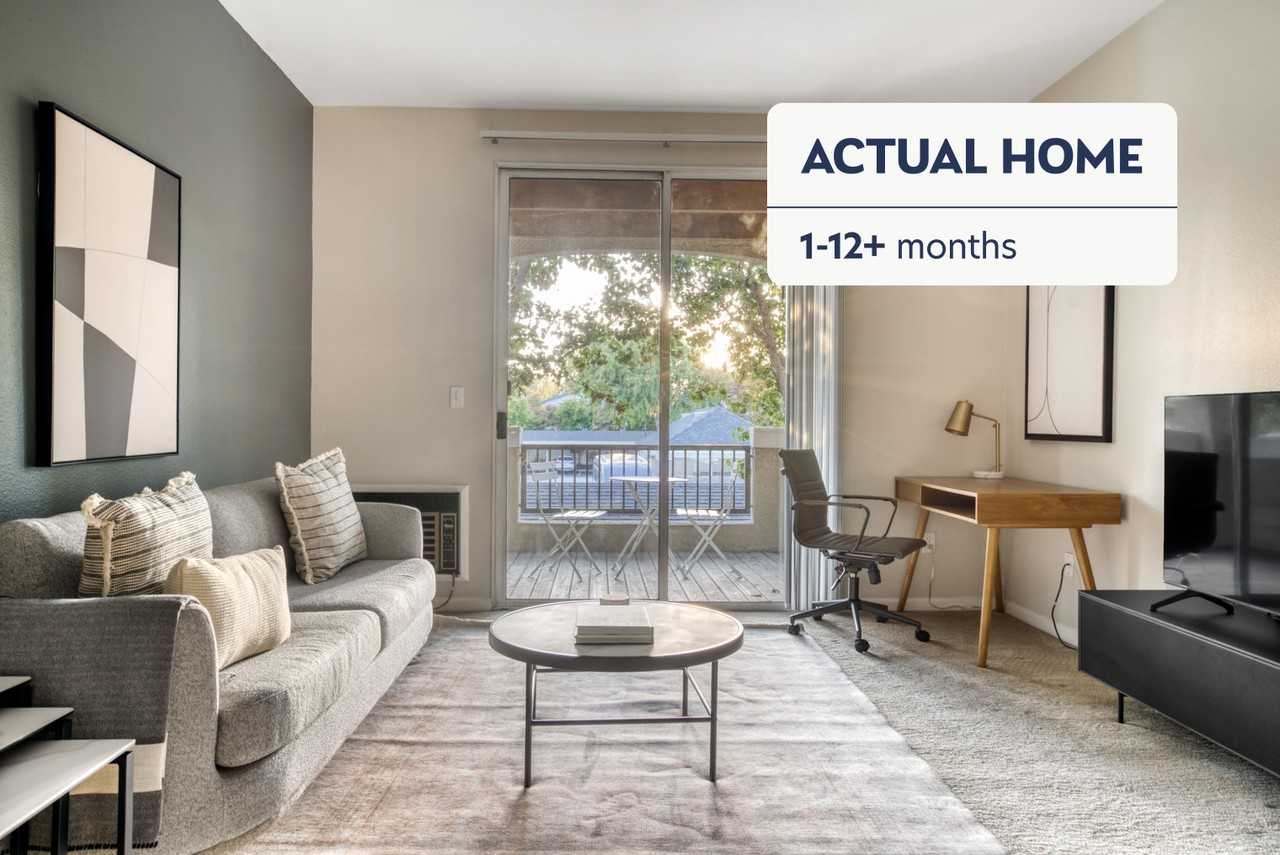 Listing photo 1 of 5