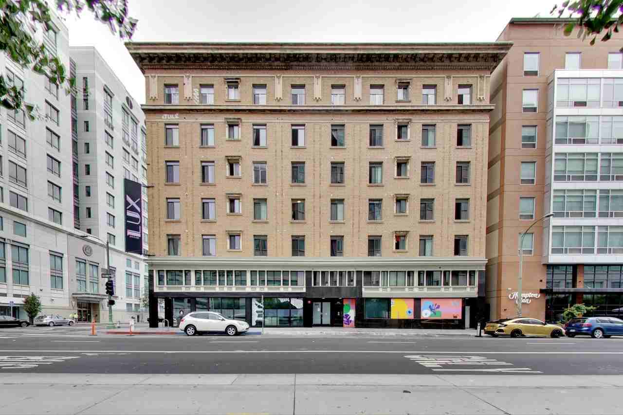 Listing photo 1 of 5