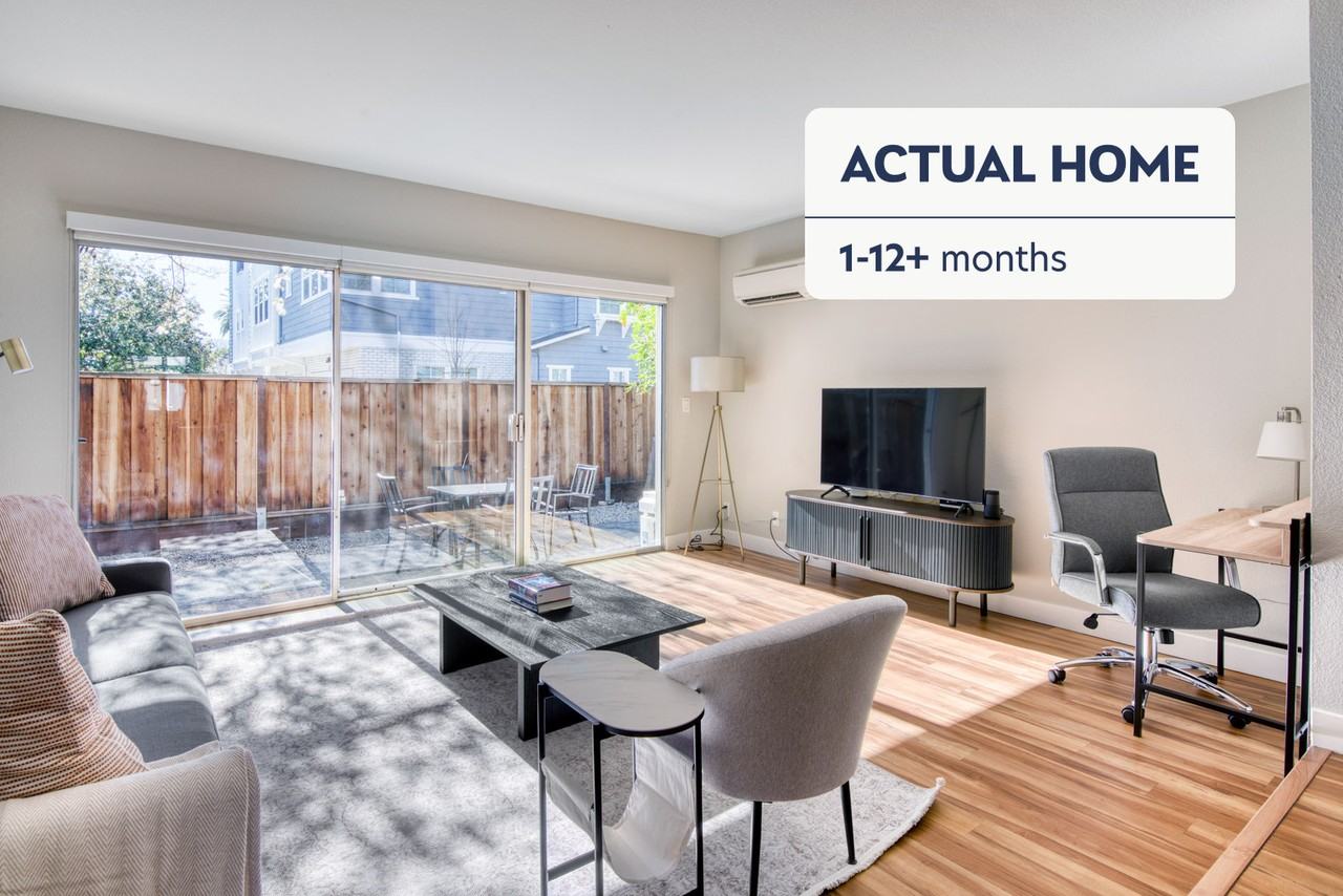 Listing photo 1 of 5