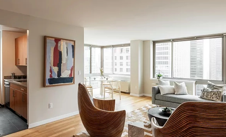 Listing photo 1 of 5