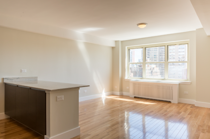 Listing photo 1 of 5