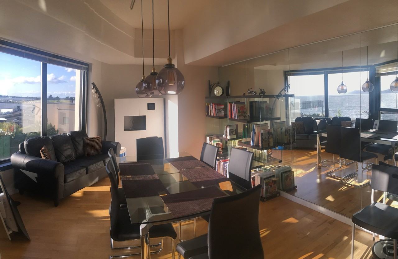 Listing photo 1 of 5