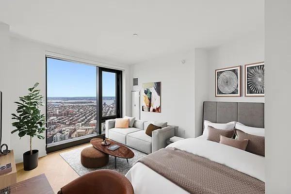 Listing photo 1 of 5