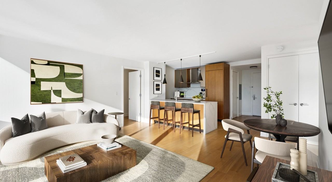 Listing photo 1 of 5