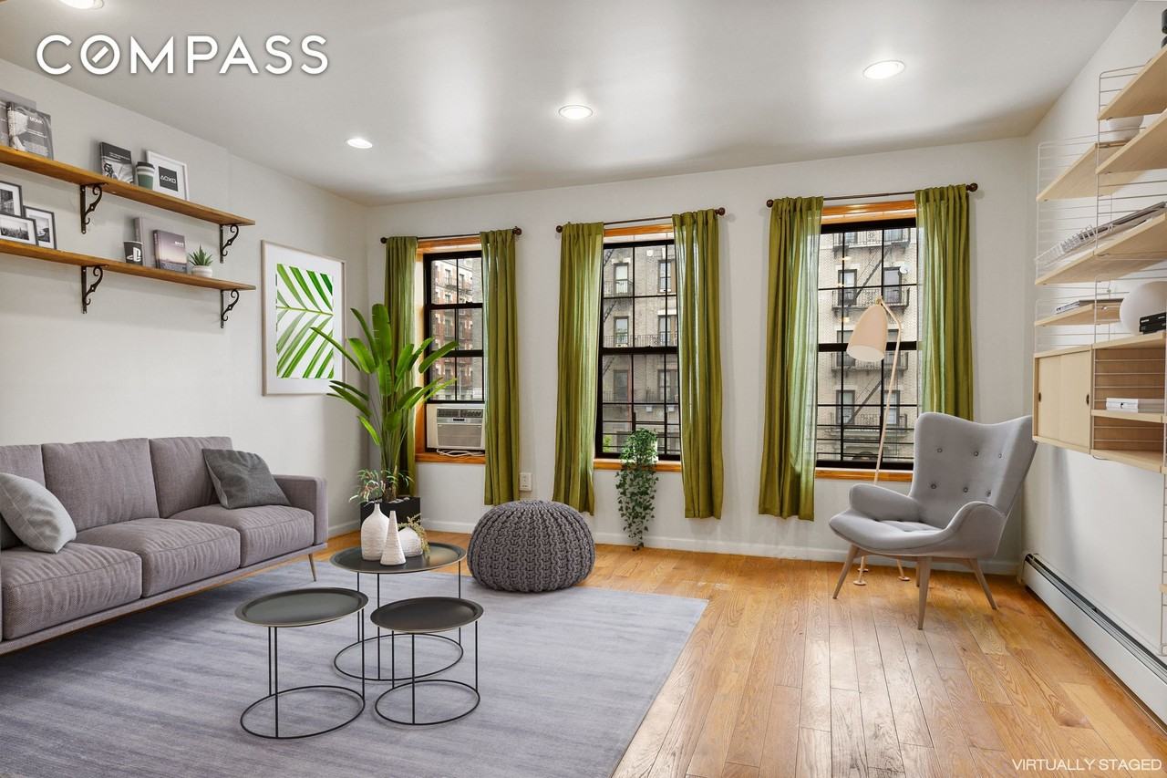 Listing photo 1 of 5