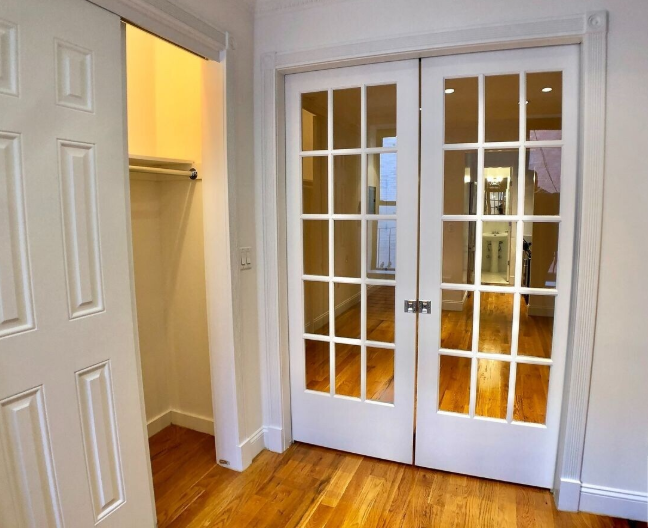 Listing photo 1 of 5