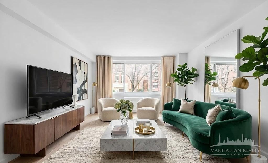 Listing photo 1 of 5