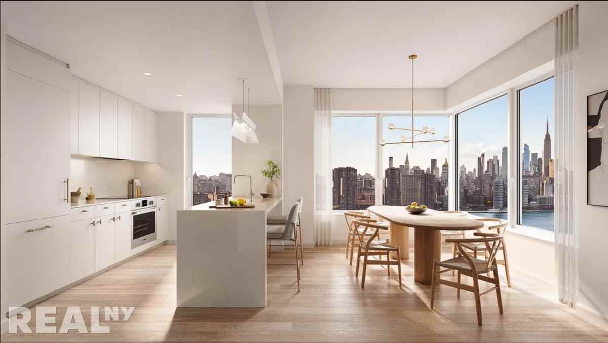 Listing photo 1 of 5