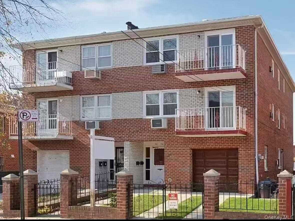 Listing photo 1 of 5