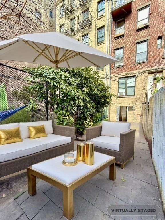 Listing photo 1 of 5