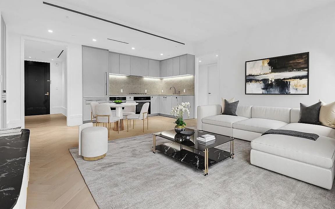 Listing photo 1 of 5