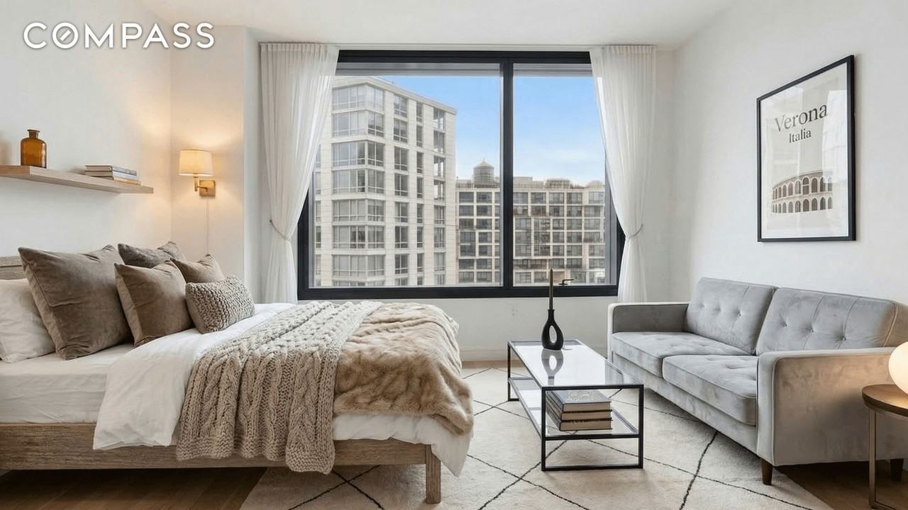 Listing photo 1 of 5