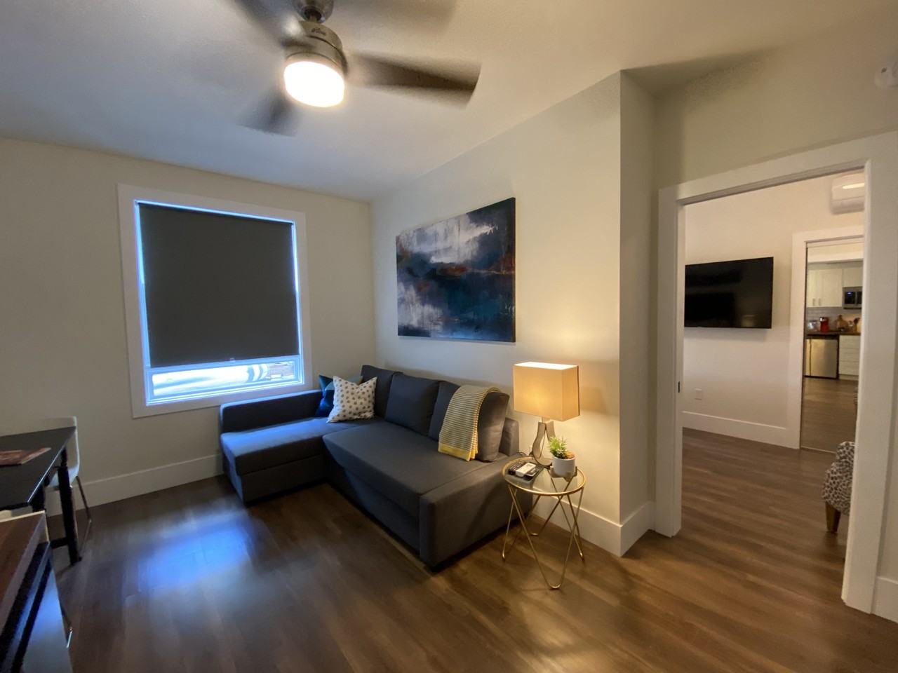 Listing photo 1 of 5