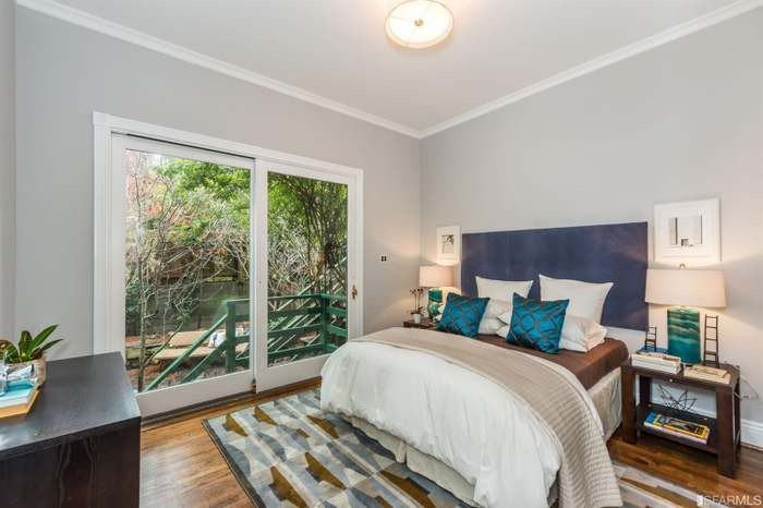 Listing photo 1 of 5