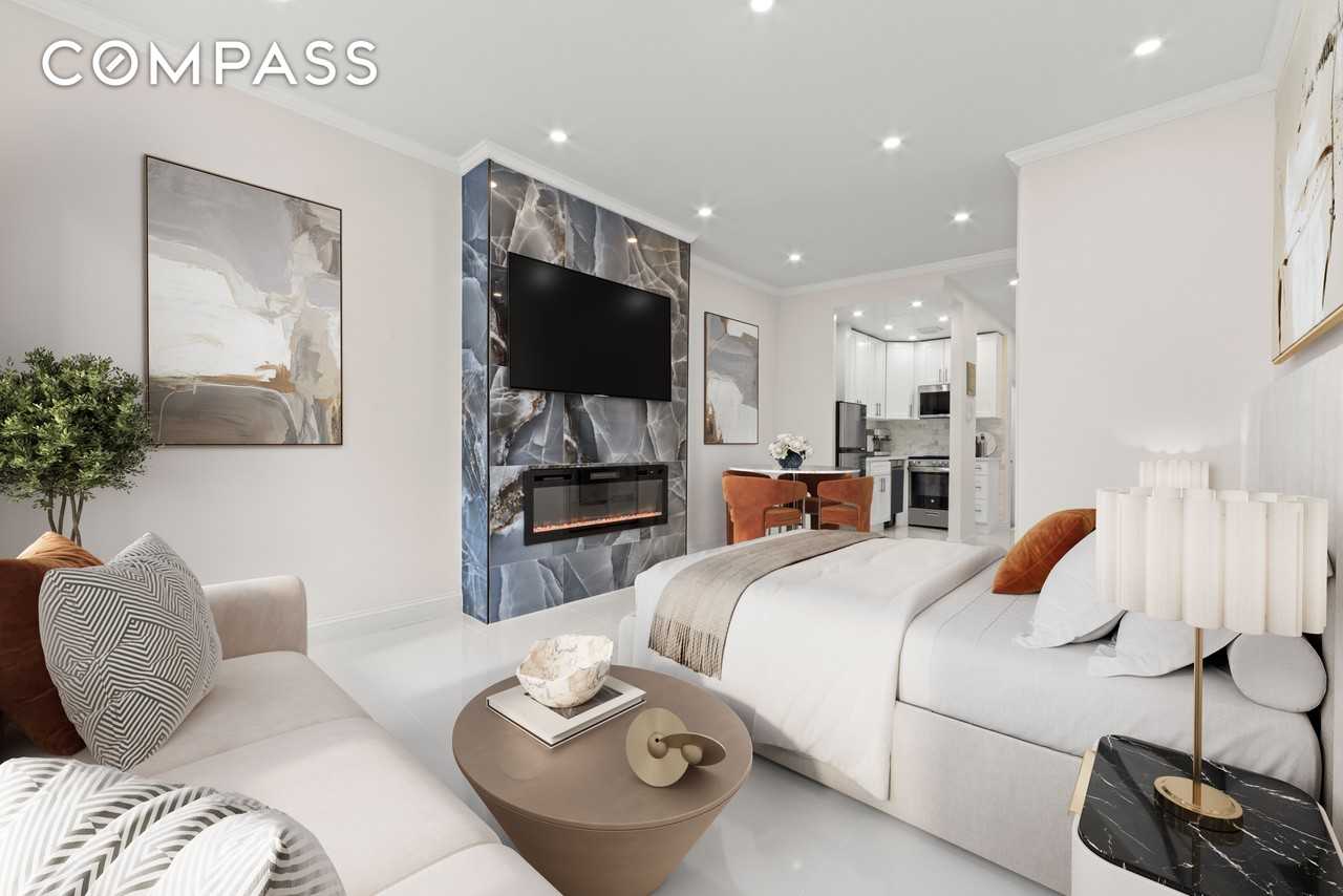 Listing photo 1 of 4