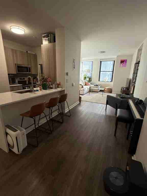 Listing photo 1 of 5