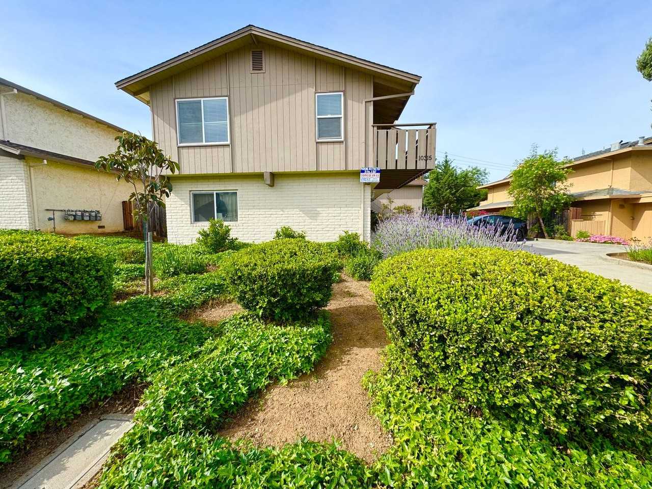 Listing photo 1 of 5