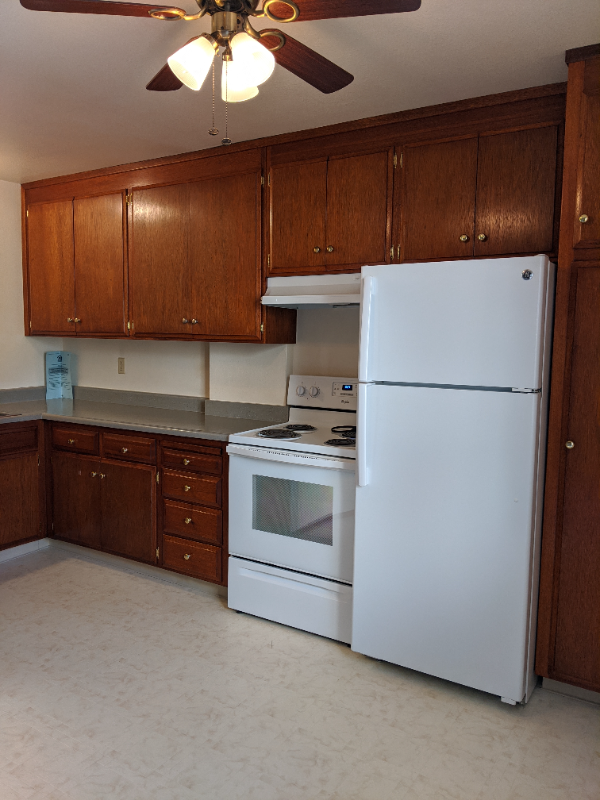 Listing photo 1 of 5