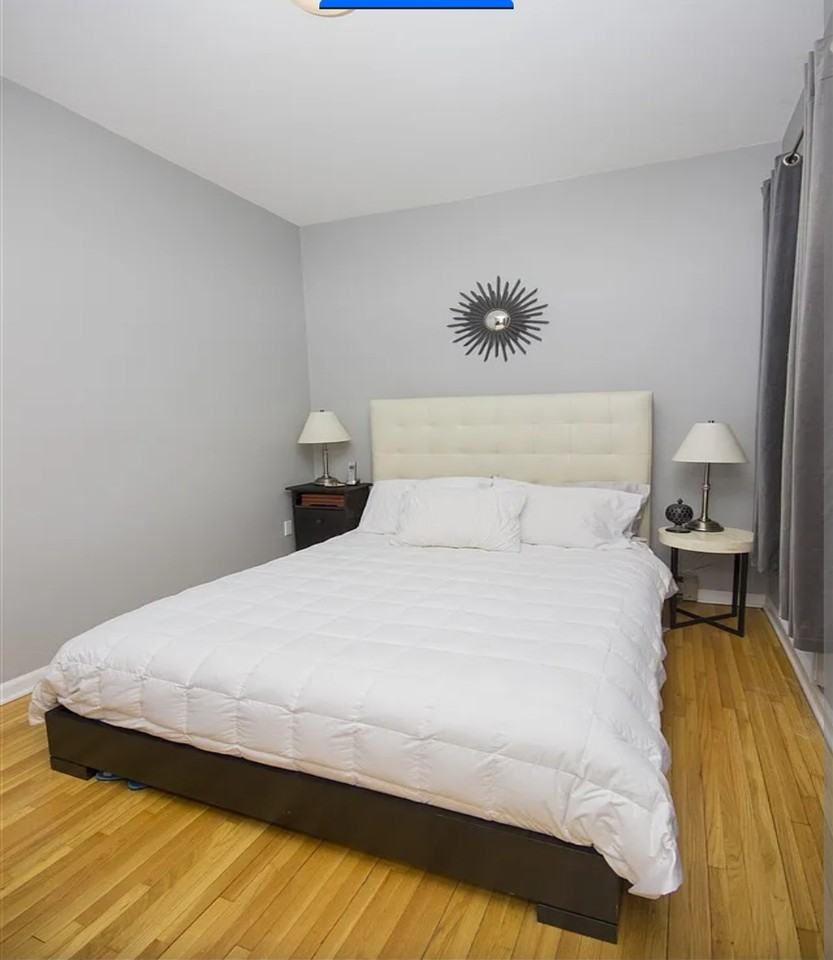 Listing photo 1 of 5