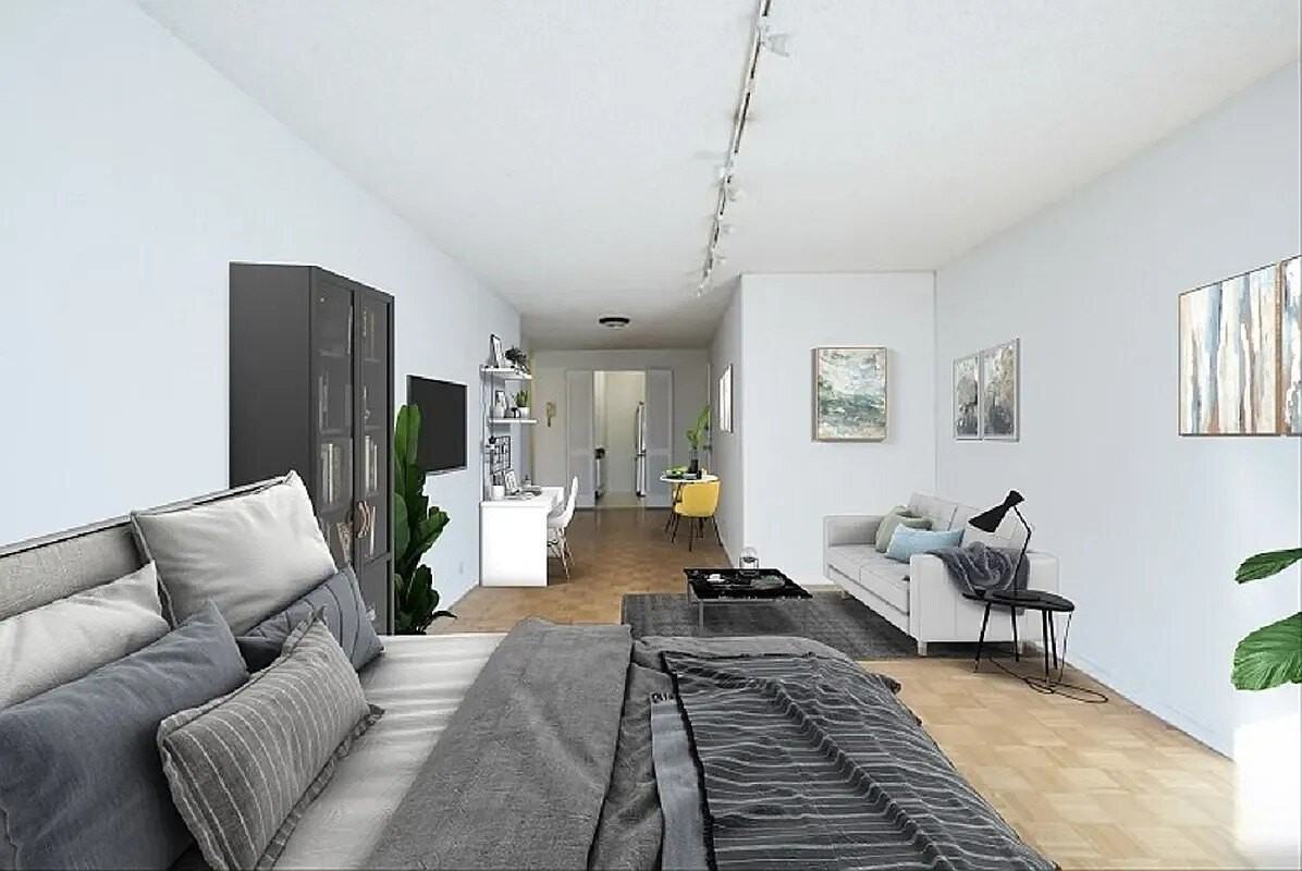 Listing photo 1 of 5