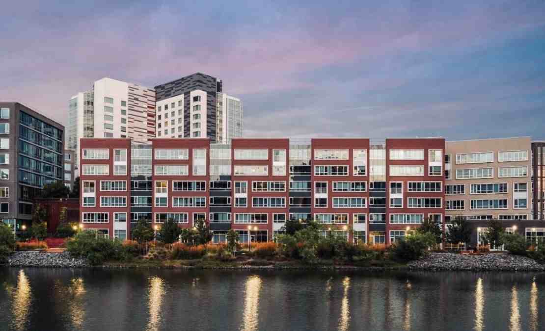 Listing photo 1 of 5