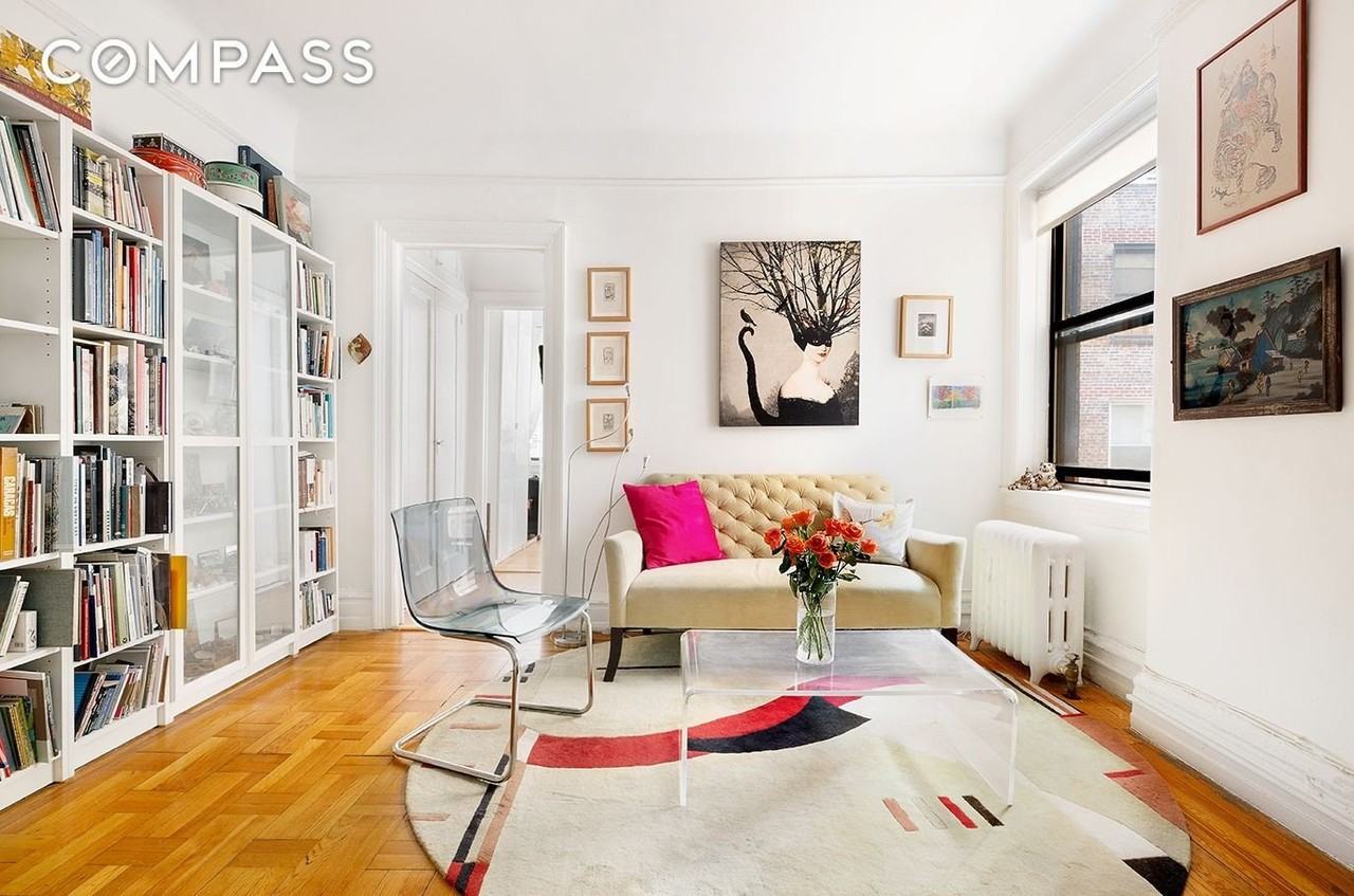 Listing photo 1 of 4