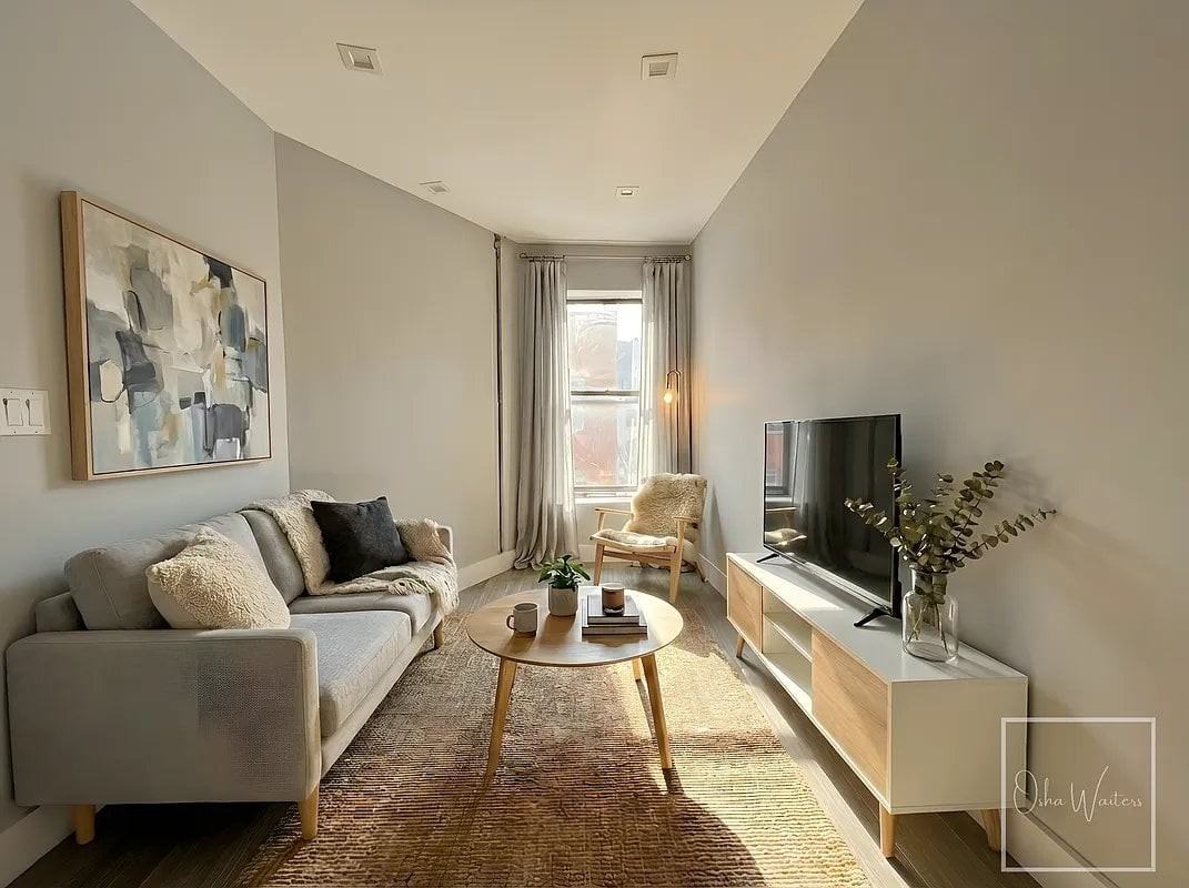 Listing photo 1 of 5