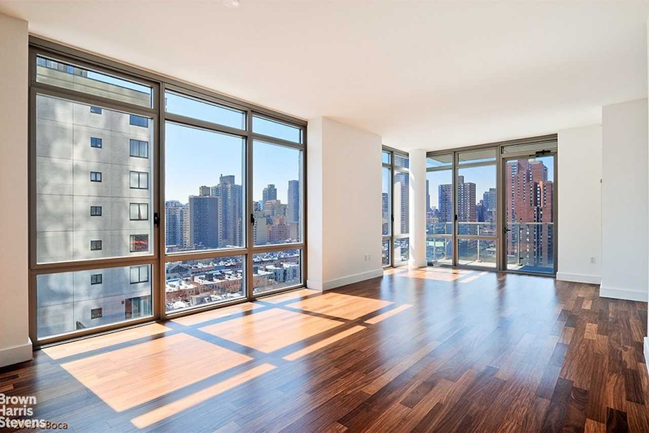 Listing photo 1 of 5