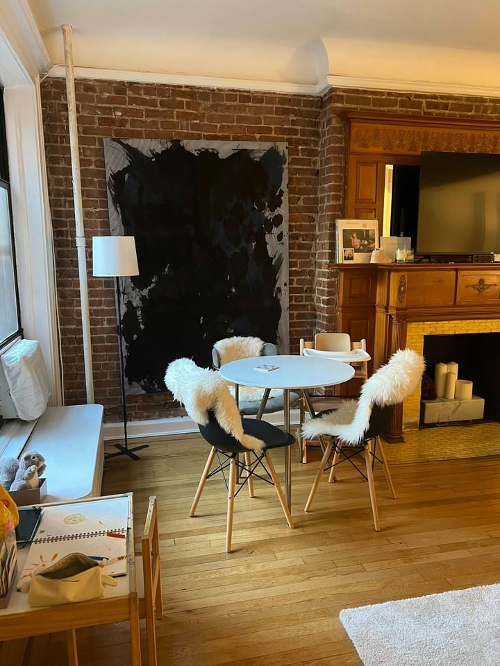 Listing photo 1 of 5