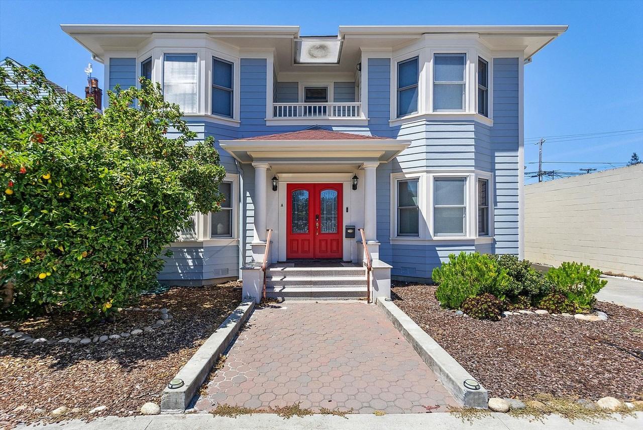 Listing photo 1 of 5