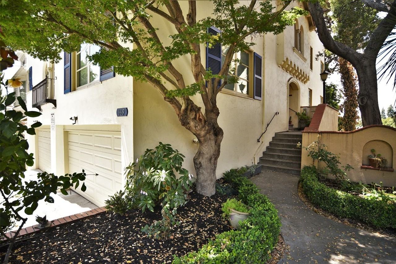Listing photo 1 of 5