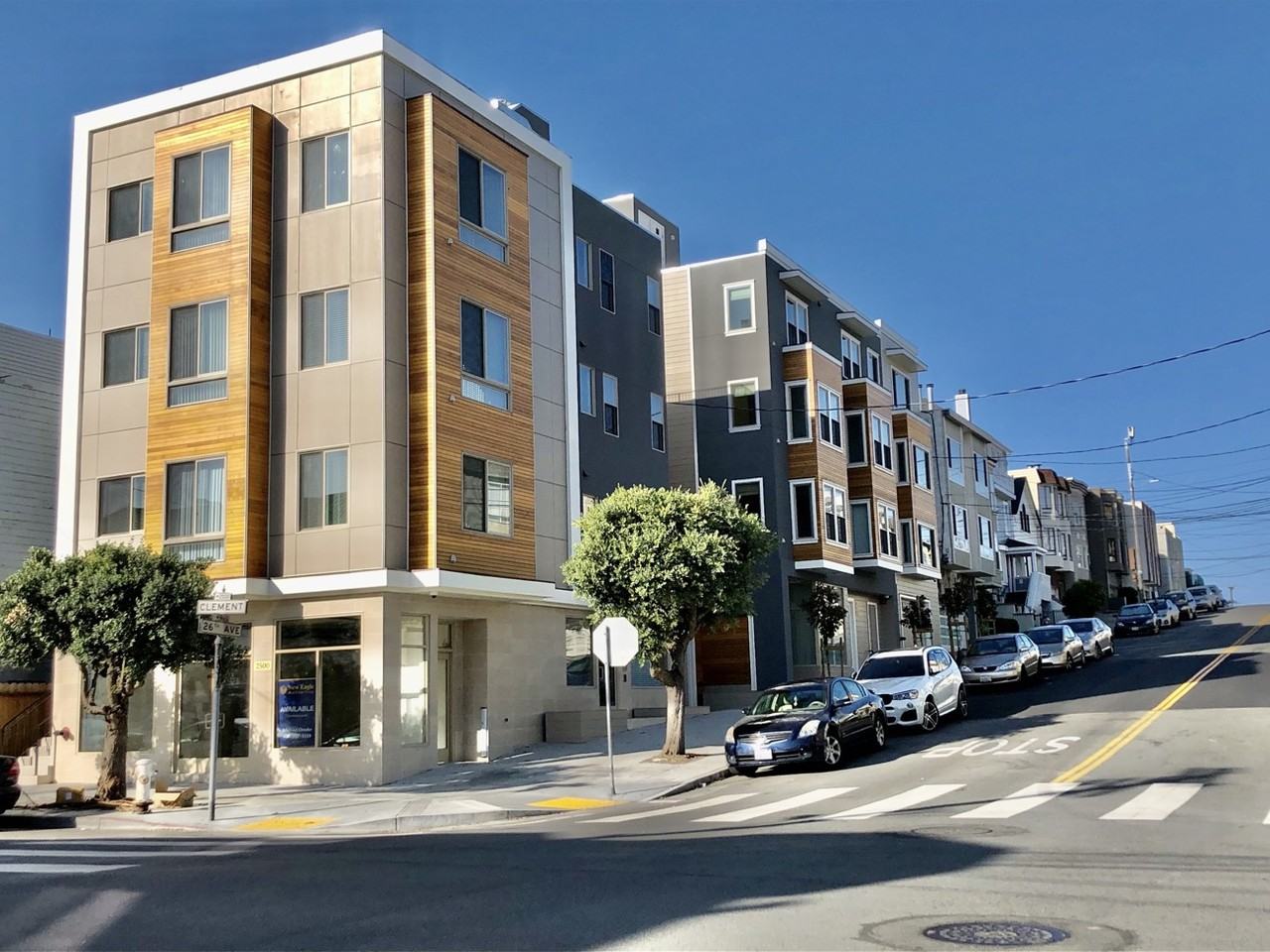 Listing photo 1 of 5
