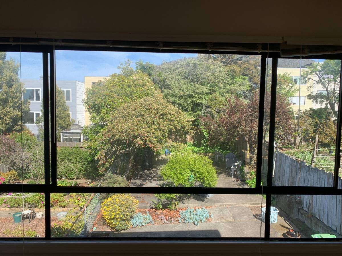 Listing photo 1 of 5