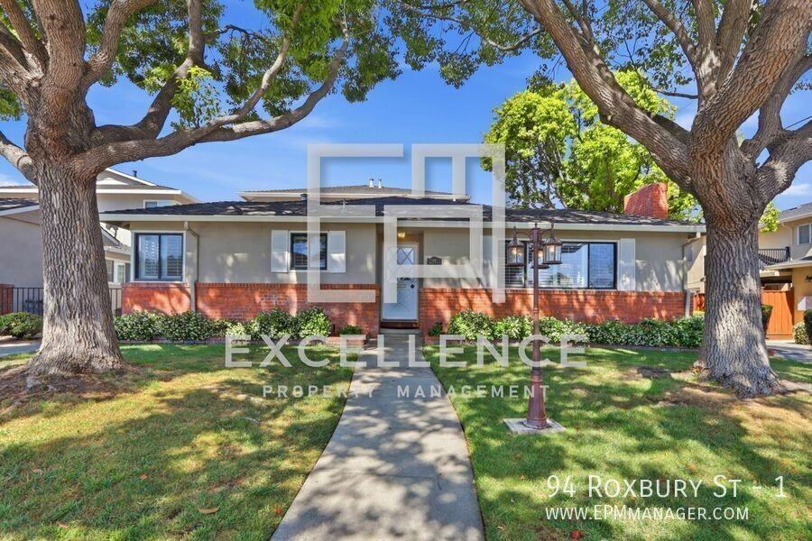 Listing photo 1 of 5