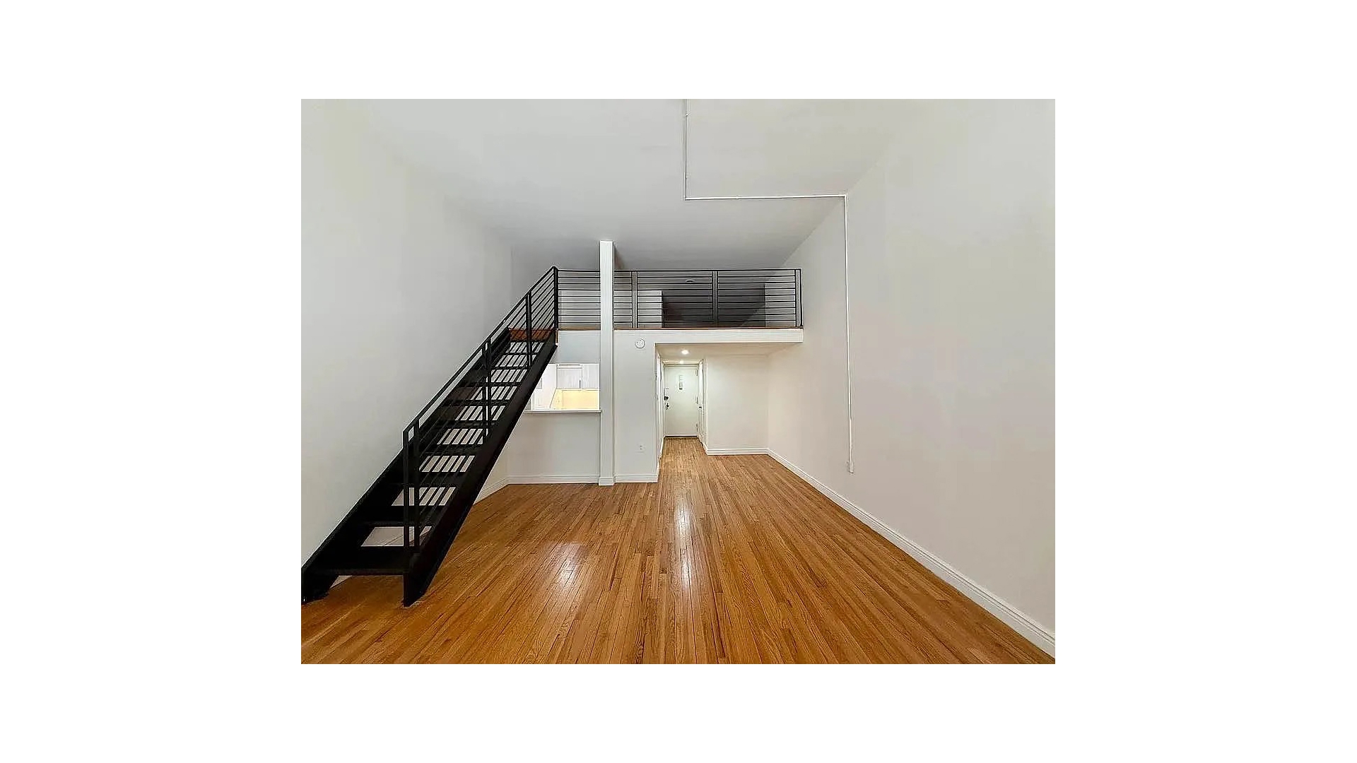 Listing photo 1 of 5