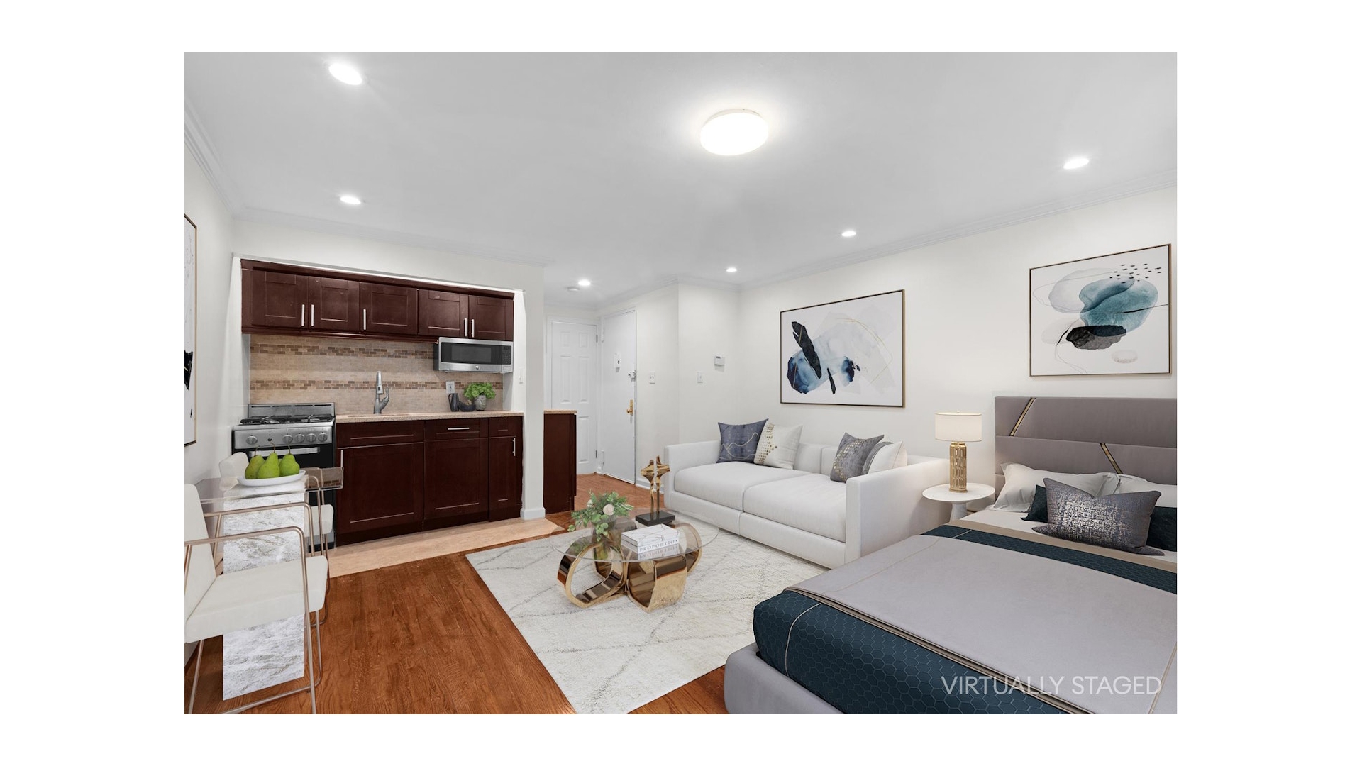 Listing photo 1 of 5