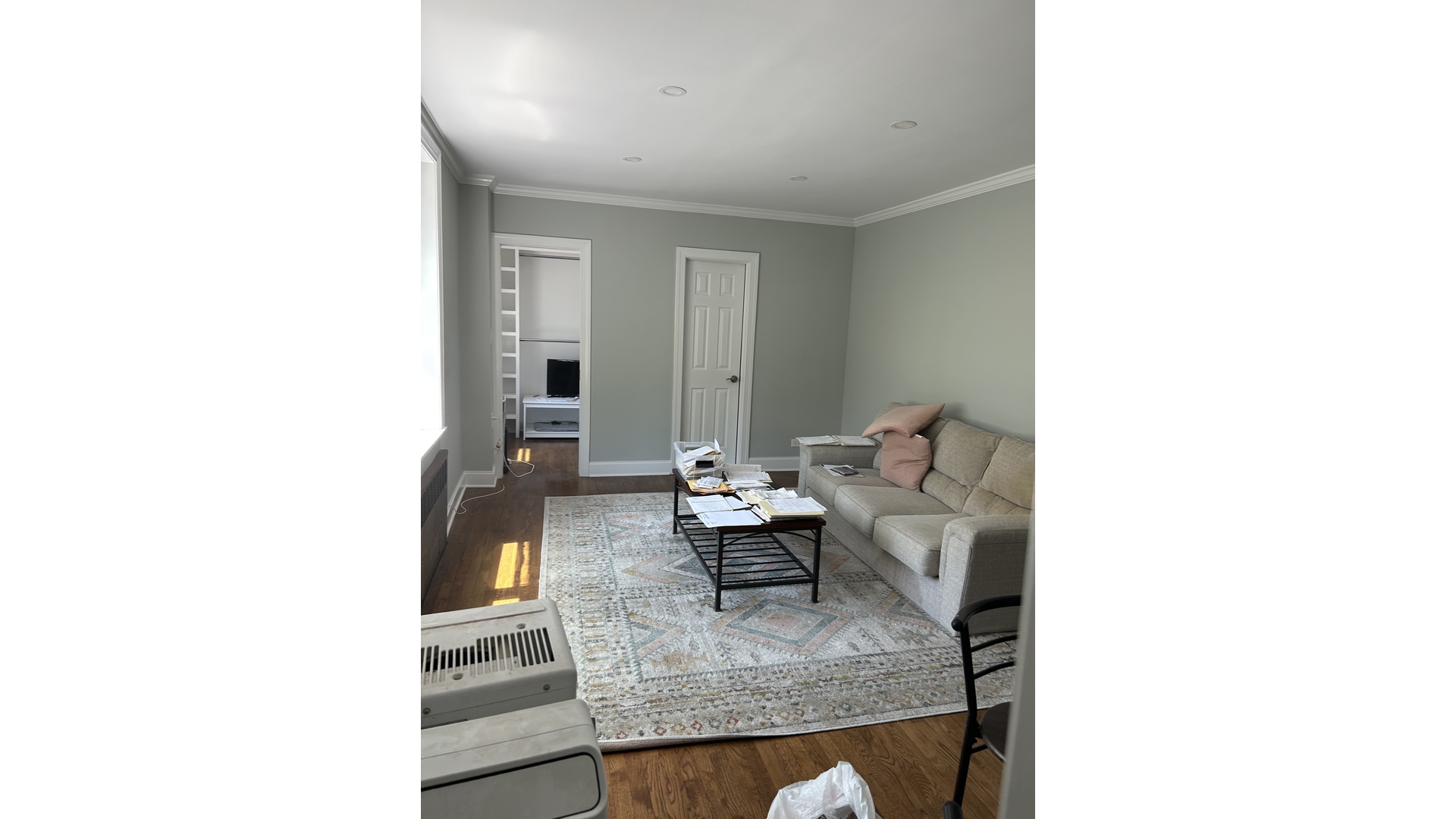 Listing photo 1 of 5