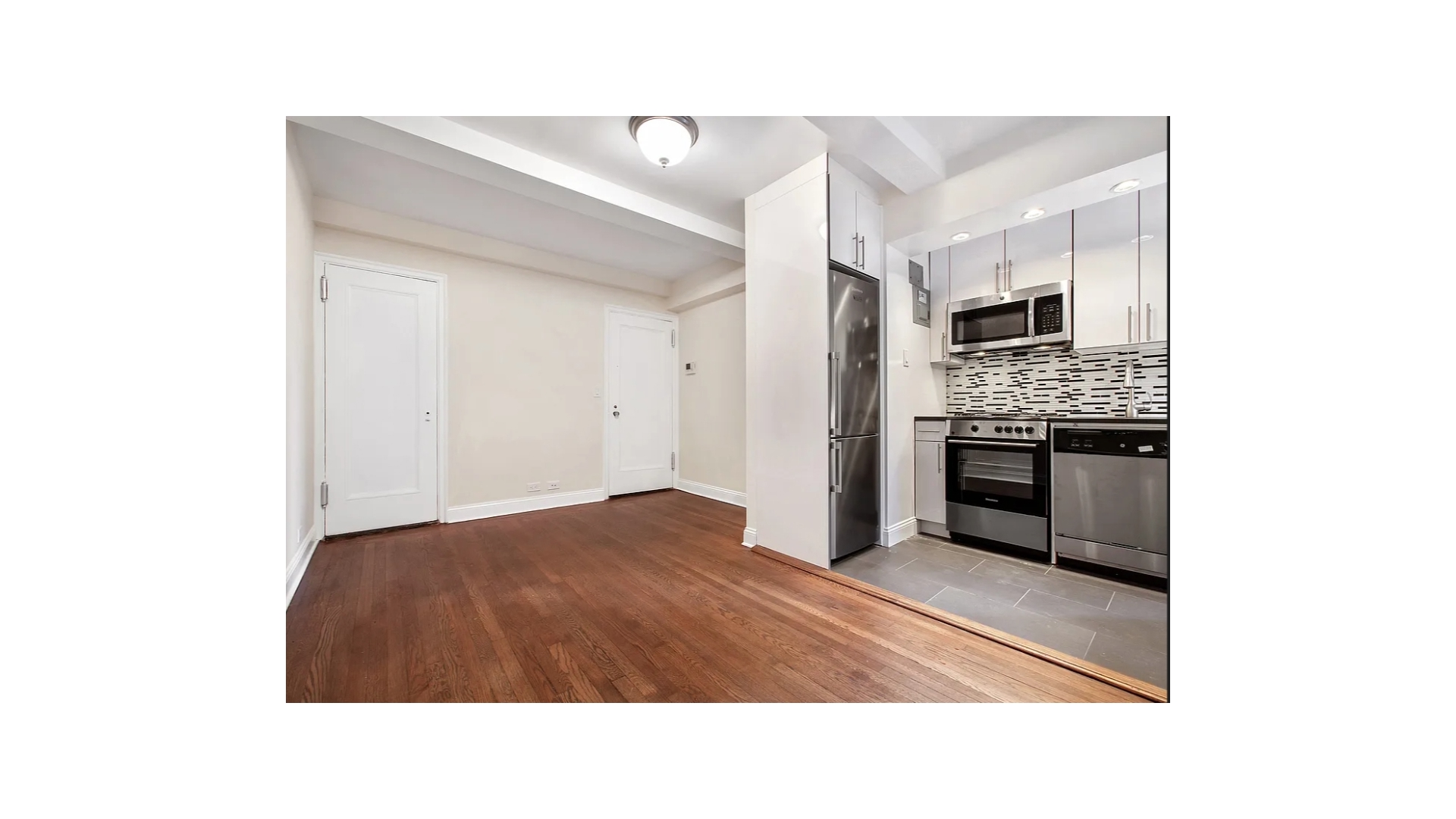 Listing photo 1 of 4