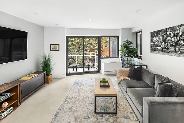 Listing photo