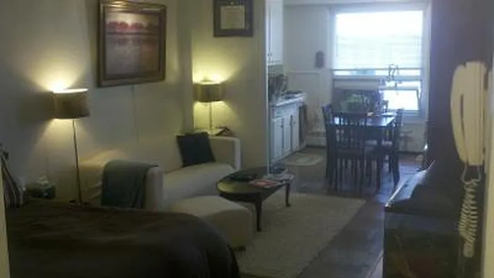 Listing photo
