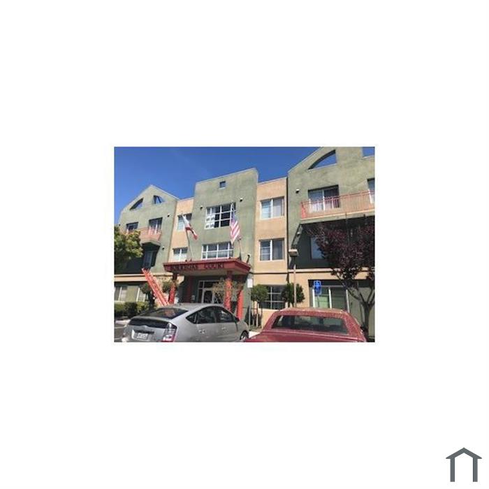 Listing photo 1 of 5