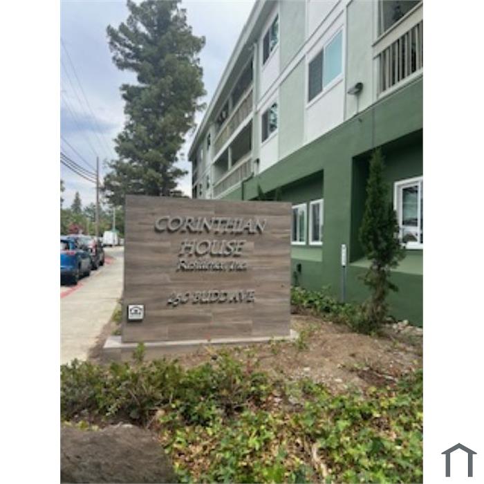 Listing photo 1 of 5