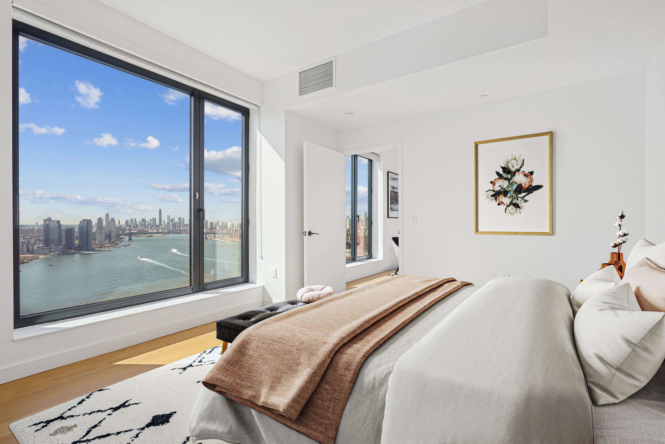 Listing photo 1 of 9