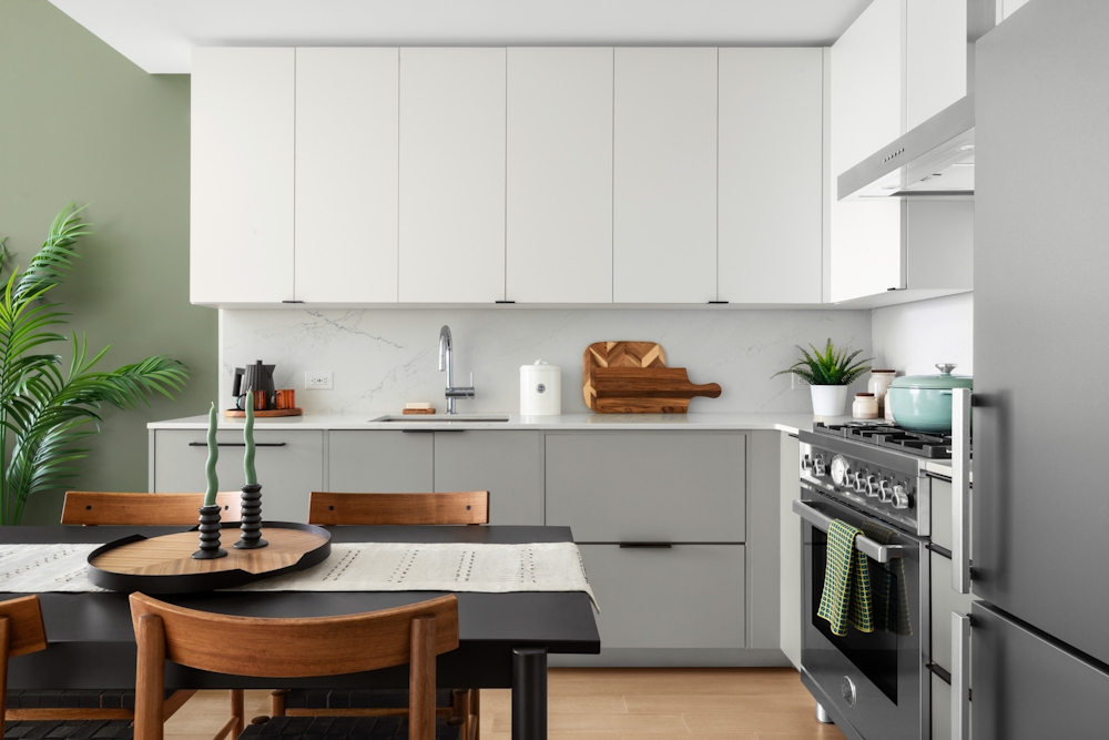 Listing photo 1 of 11