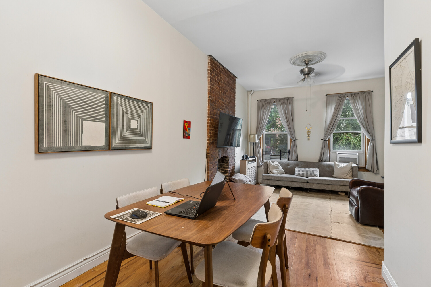 Listing photo 1 of 5